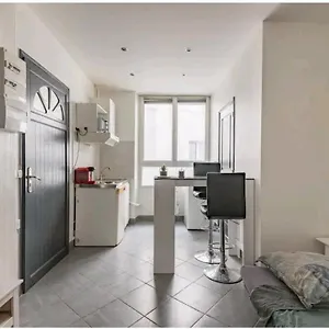 Appartement Studio Cosy, Calme, Netflix +wifi