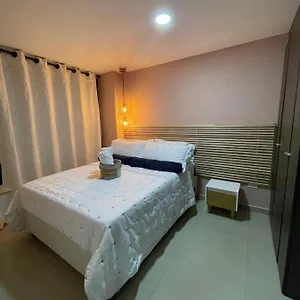 Apartamento Lujoso Apartaestudio Completo 601 Medellin, Con Balcon Y Hermosa Vista A La Ciudad